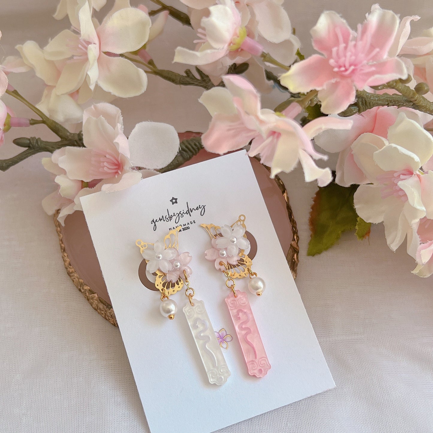 Asymmetric sakura butterfly studs