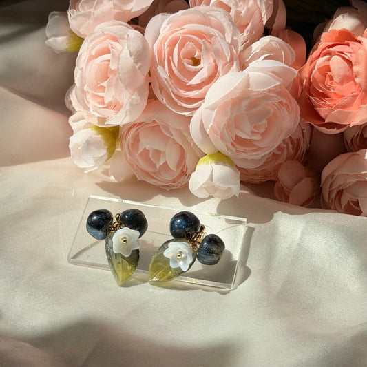 Blueberry studs