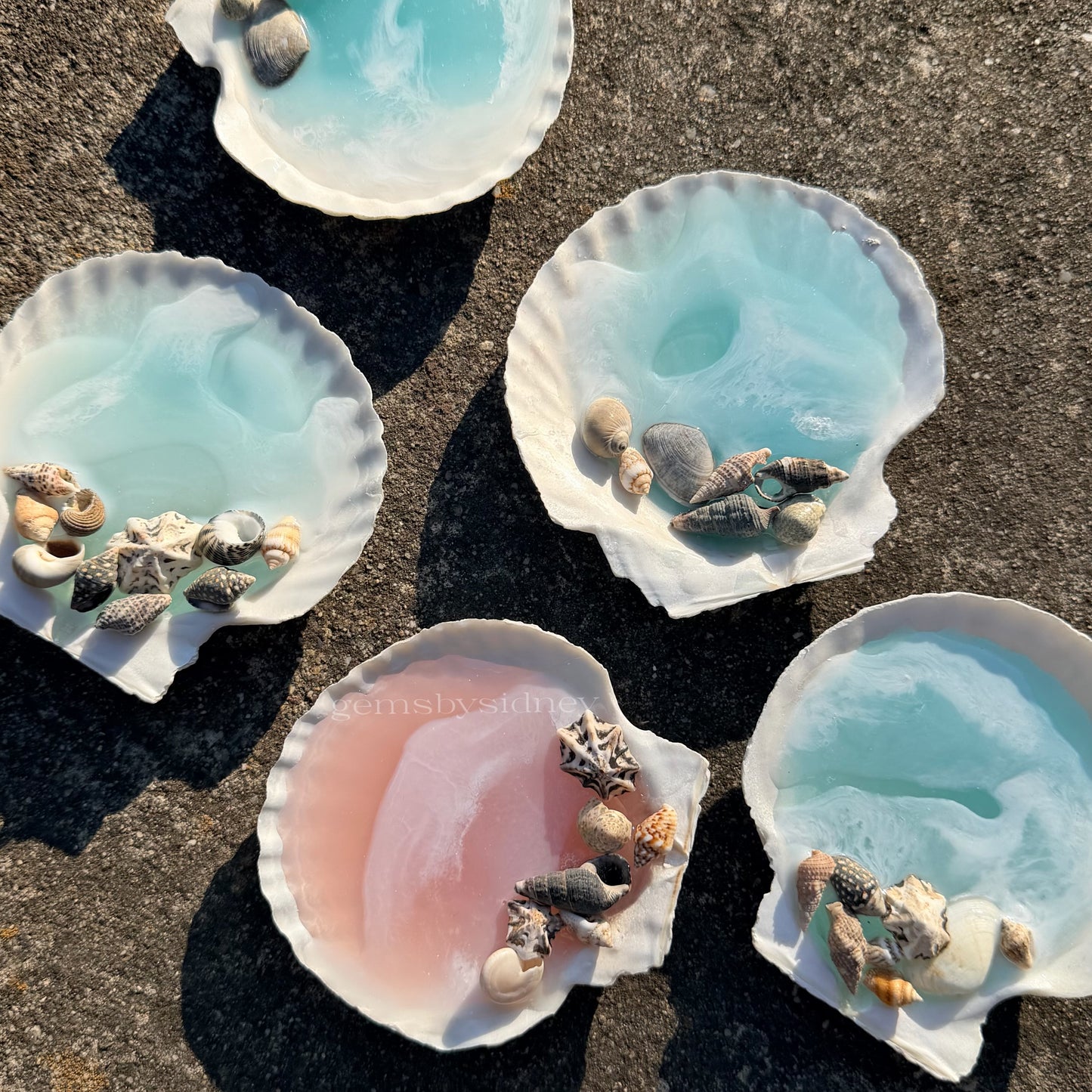 Shell jewelry dish