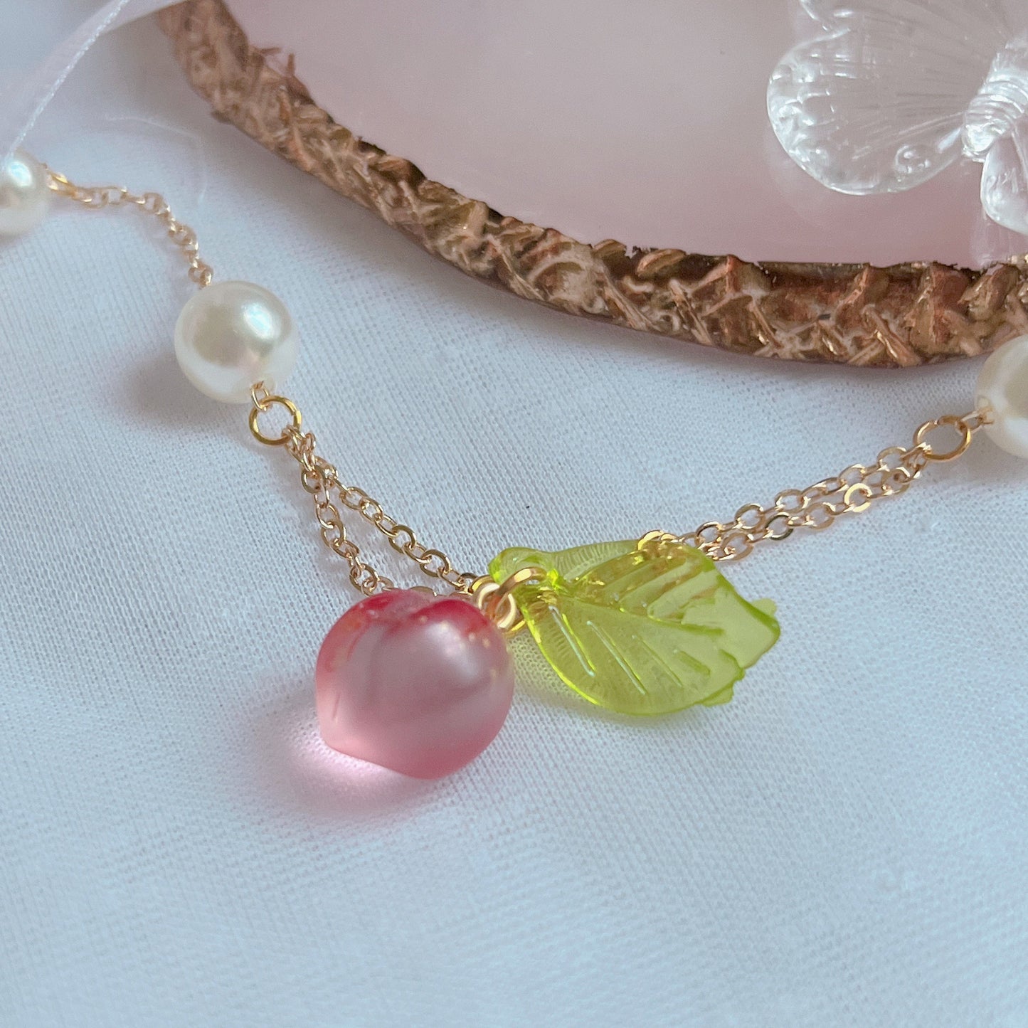 Peach Pendant Choker